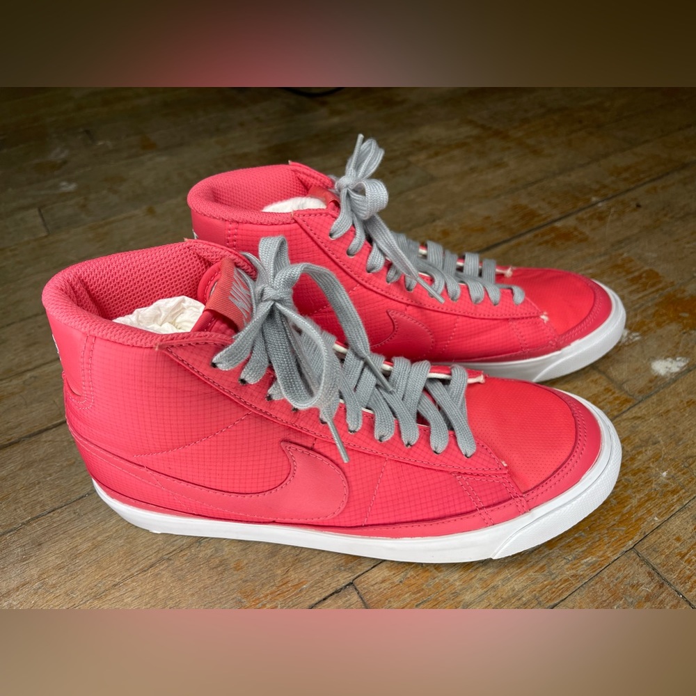 Mid 2009 Nike Blazer Mids—Aster Pink/Wolf Grey/White.